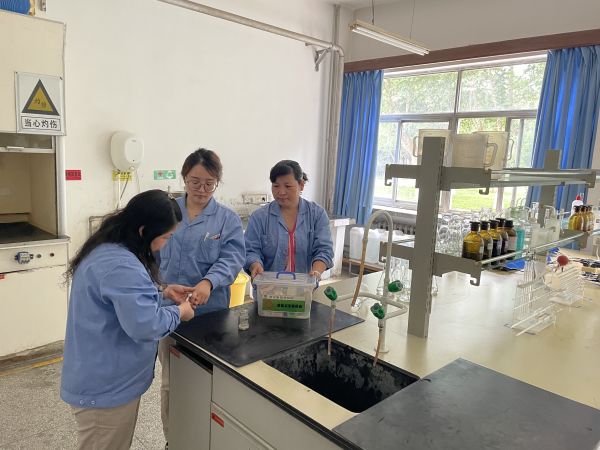 化驗室玻璃器具破損人身意外傷害事故應急預案演練.jpg